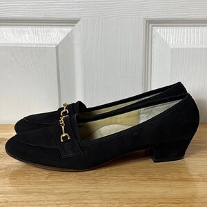 TROTTERS Elegant Black Loafers Horse Bit Design Size 9.5
